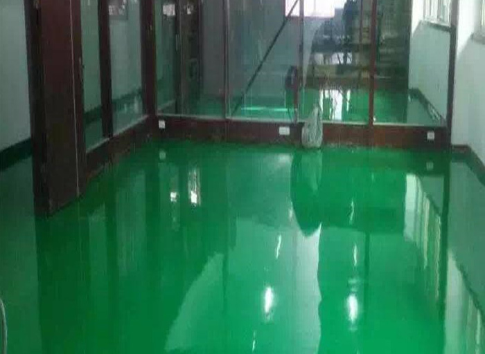 自流平水箱環(huán)氧樹脂地坪12.29文章選用.jpg