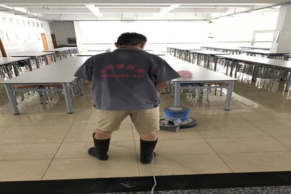 學校食堂瓷磚防滑